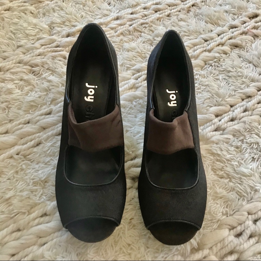 JOY CHEN Hannah Brown Calf Hair Peep Toe Heels Sz 37 US 7 NEW In Box